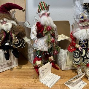 Three Mark Robert’s Santa’s